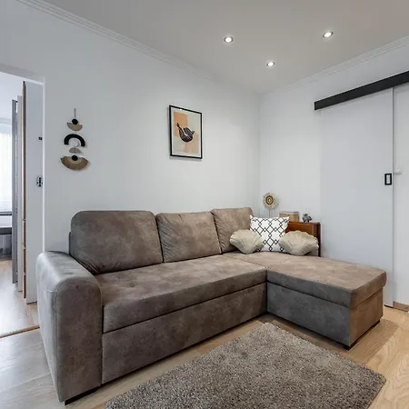 아파트 Palarikova Old App *