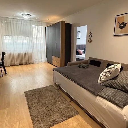 Palarikova Old App شقة