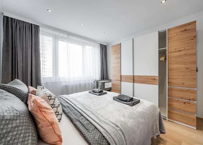 Apartment Palarikova Old App